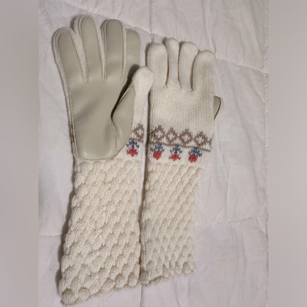 Vintage gloves